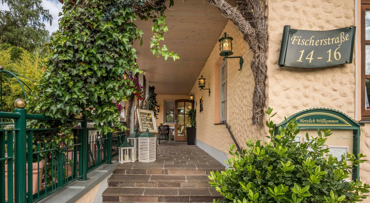 Hotel Mutz Garni Inning am Ammersee Exterior photo