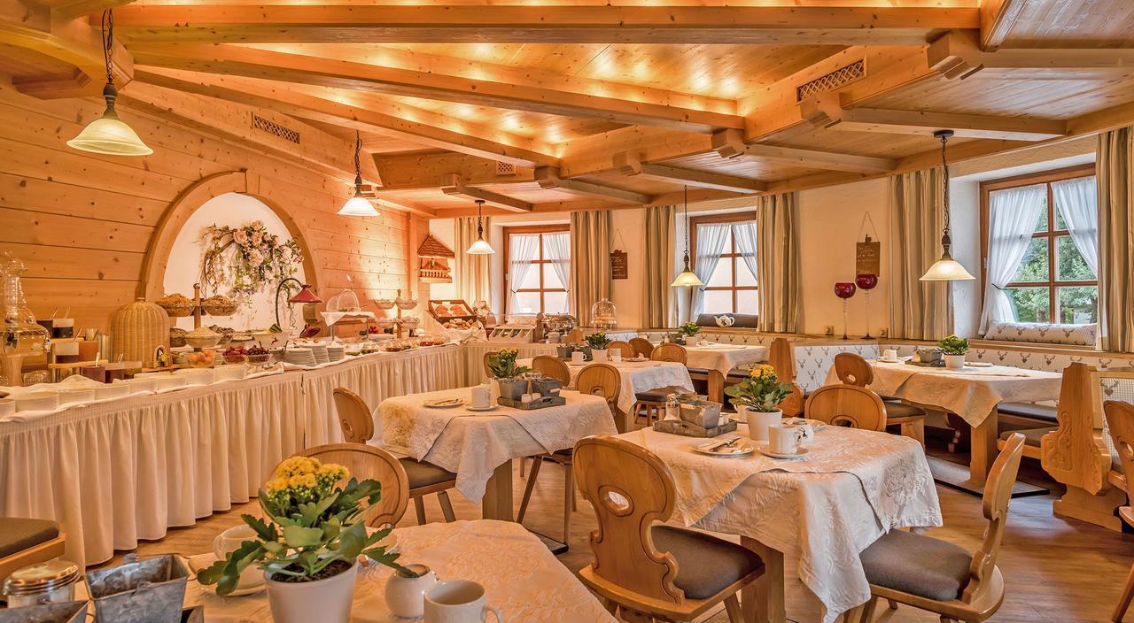 Hotel Mutz Garni Inning am Ammersee Exterior photo