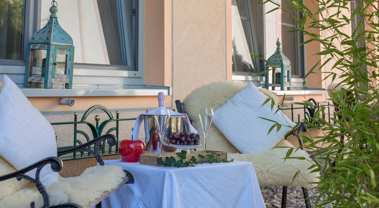 Hotel Mutz Garni Inning am Ammersee Exterior photo