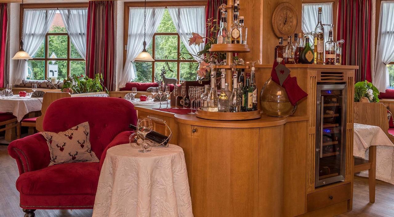 Hotel Mutz Garni Inning am Ammersee Exterior photo